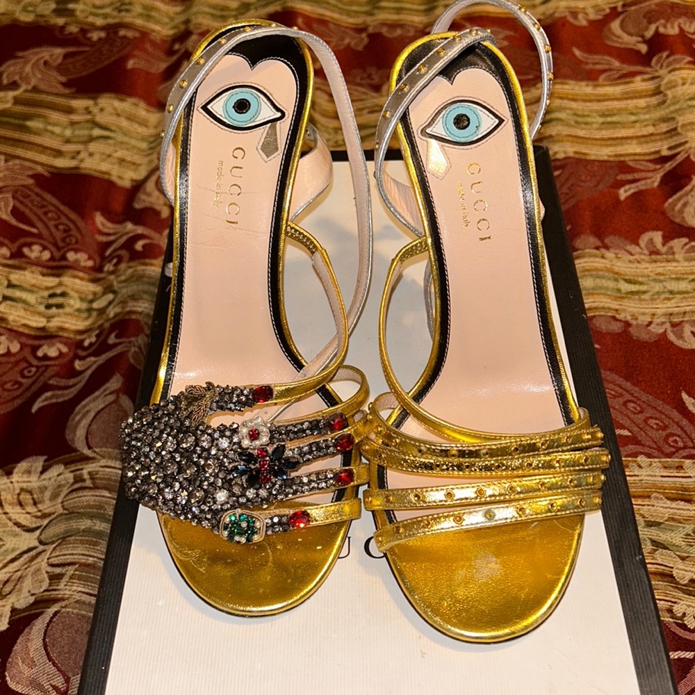 GUCCI Leather Crystal Embellishments Sandals